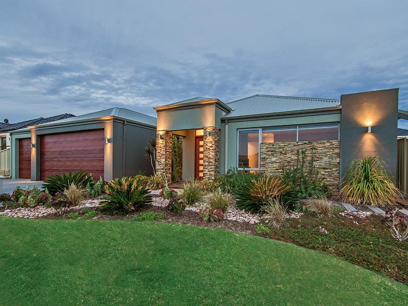 35 Drummonds Approach, Secret Harbour, WA 6173