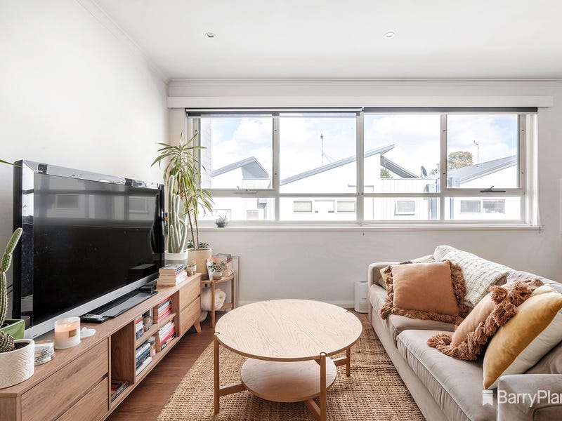 10/72 Dundas Street, Thornbury, Vic 3071 Apartment for Sale