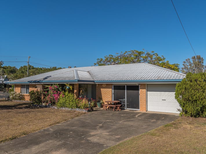 11 Janz Street, Slade Point, QLD 4740
