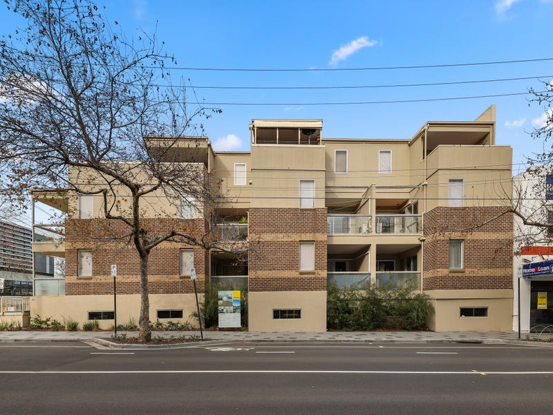 Real Estate & Property for Sale in Oakleigh, VIC 3166