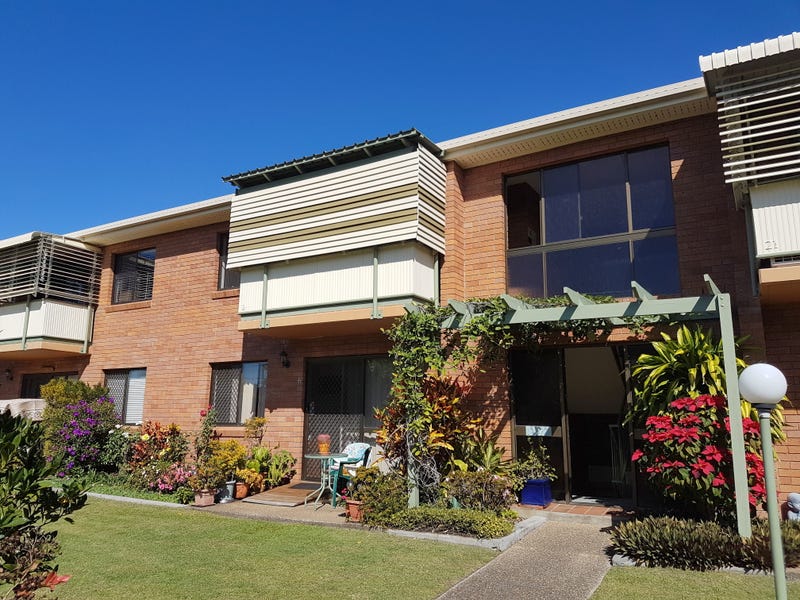 6/7 Sydney St, Redcliffe, Qld 4020 Property Details