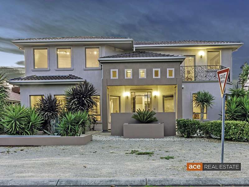 2 Teatree Place, Seabrook, Vic 3028 Property Details