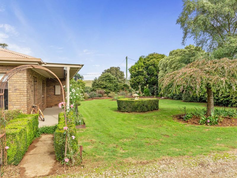 57 Blackwood Park Road, Warragul South, VIC 3821