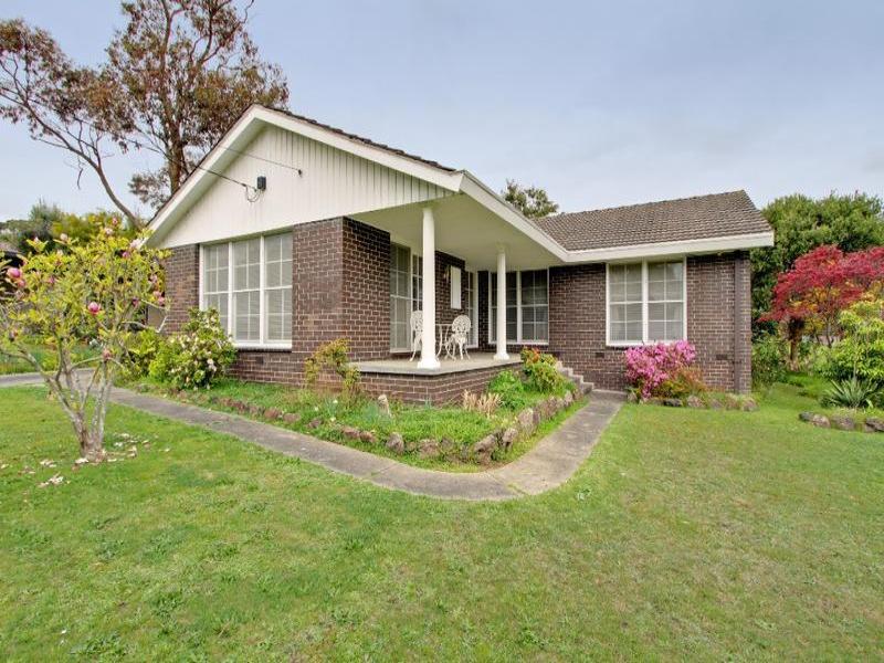 14 Glenwood Drive, Croydon, Vic 3136 Property Details