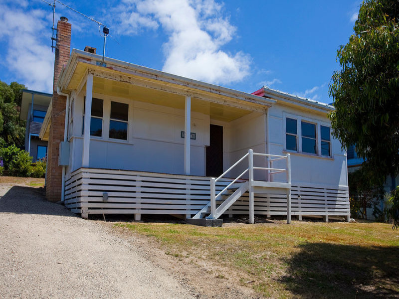 25 Dorman Street, Lorne, VIC 3232