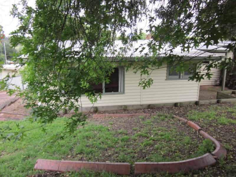 29 Carmichael Street, Hamilton, Vic 3300 Property Details