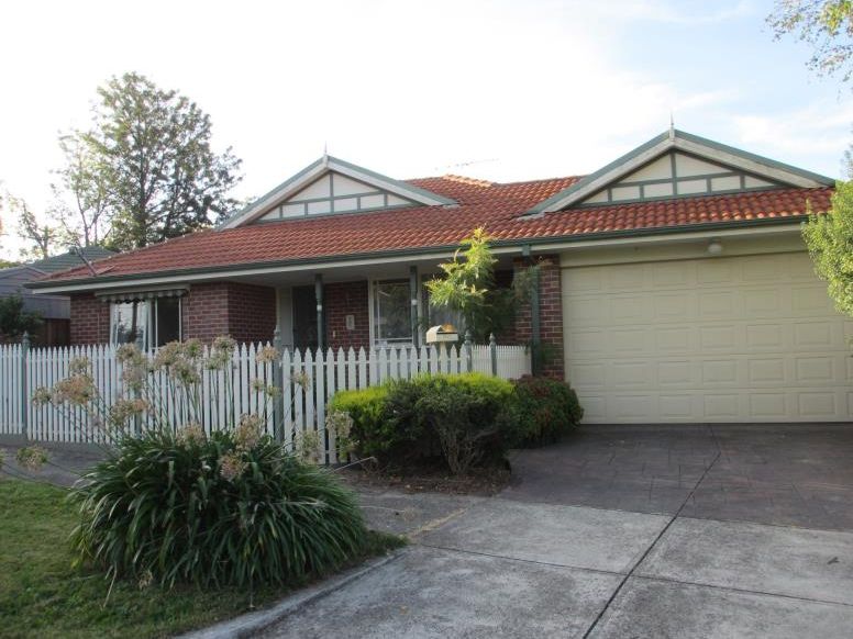 19 Teak Avenue, Ringwood East, VIC 3135