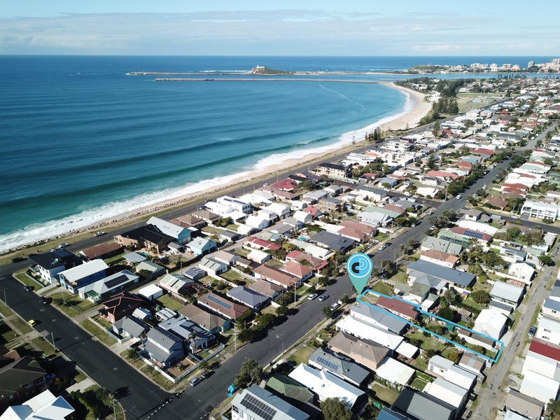 207 Dunbar Street, Stockton, NSW 2295 House for Sale