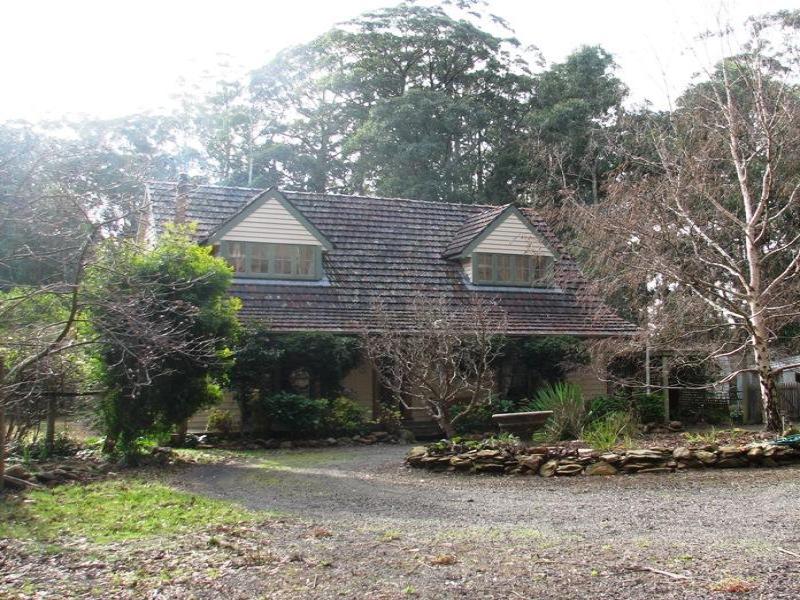 90 Fern Road, Little Hampton, VIC 3458