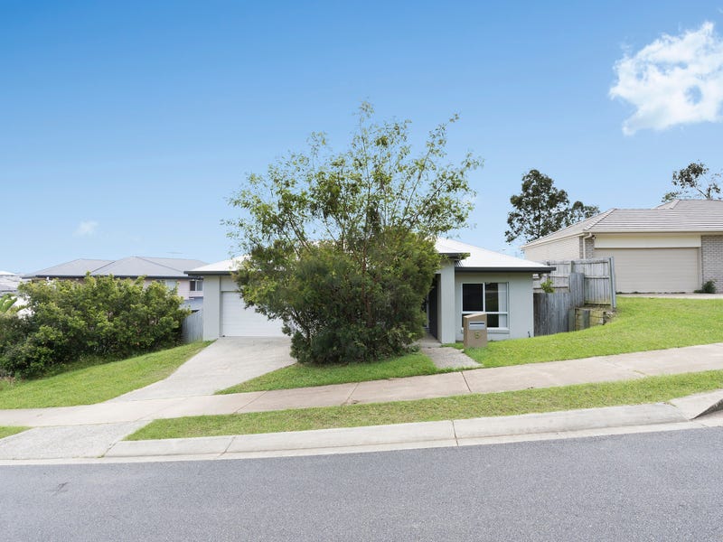 5 Atlantic Drive, Springfield Lakes, QLD 4300