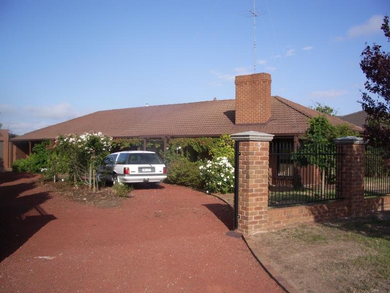 19 Elaine Avenue, Alfredton, VIC 3350