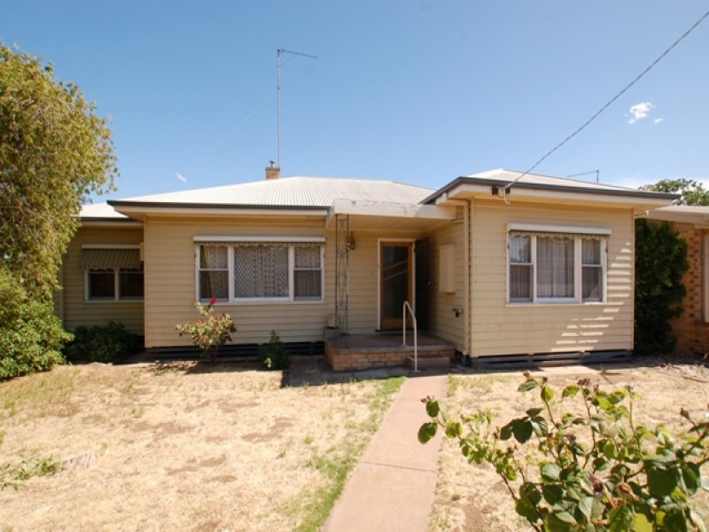 1 Pynsent Street, Horsham, Vic 3400 - Property Details