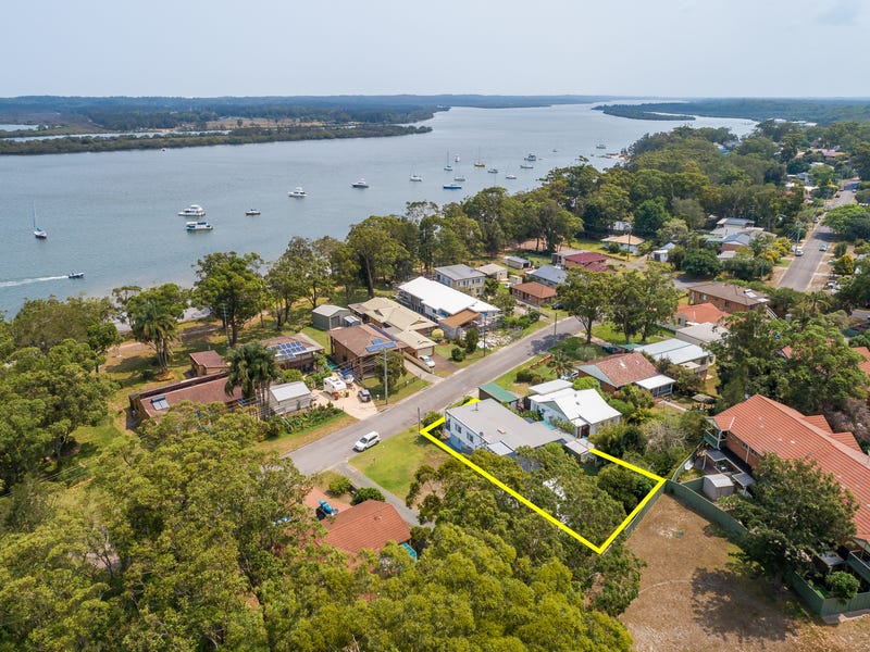 13 Rose Street, Lemon Tree Passage, NSW 2319 House for Sale