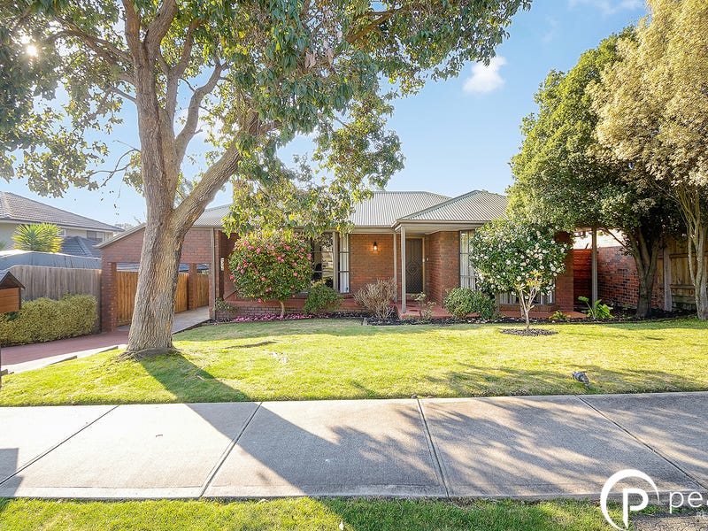 36 Lawrence Drive, Berwick, Vic 3806 Property Details