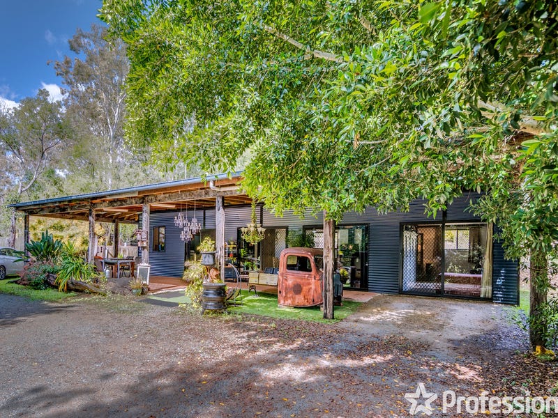 878 Mundoolun Connection Road, Tamborine, Qld 4270 Property Details