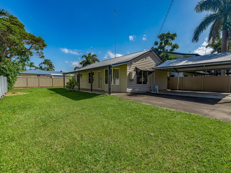 18 Godfreys Avenue, Bli Bli, QLD 4560