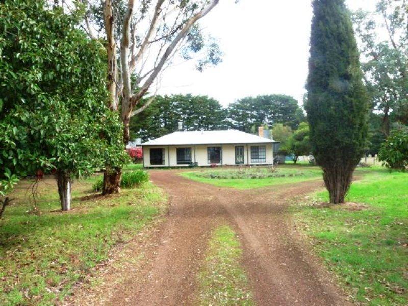 Property 118094331, Woolsthorpe, Vic 3276 Property Details