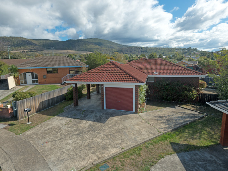 2/15 Sunlea Place, Glenorchy, Tas 7010 Property Details