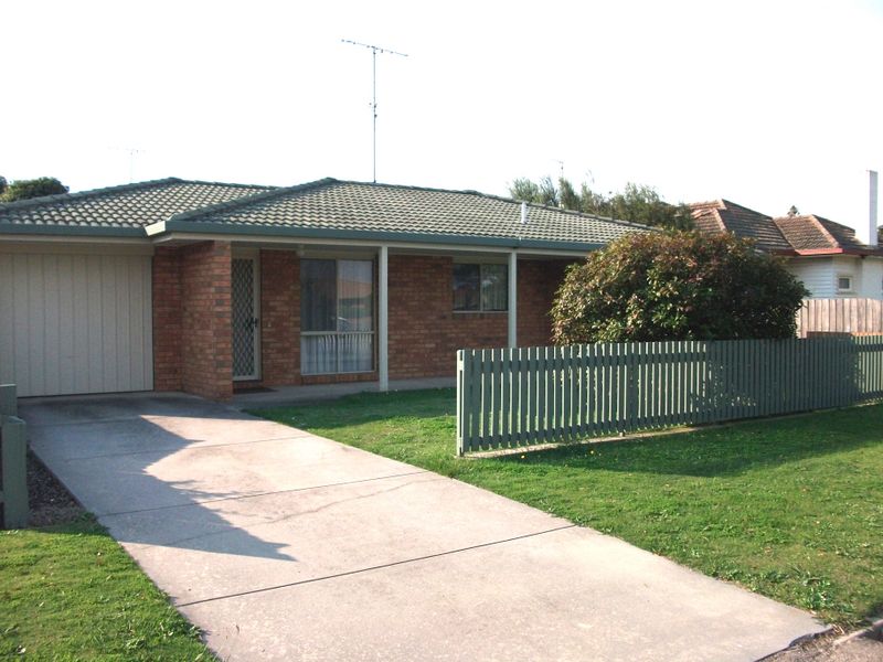 1/22 Mitchell Street, Bairnsdale, VIC 3875