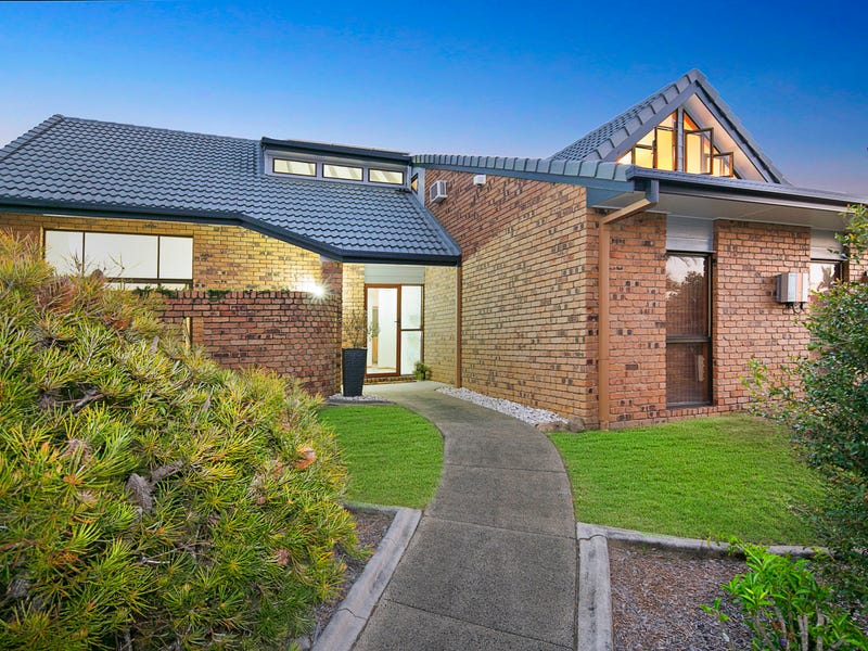 136 Cadogan Street, Carindale, Qld 4152 Property Details