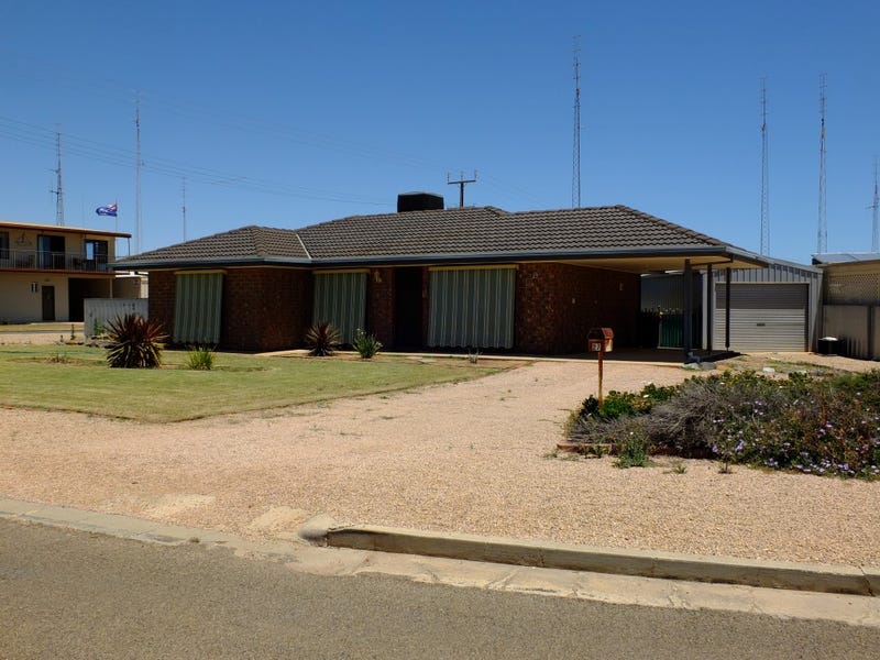 27 Woodforde Drive, North Beach, SA 5556