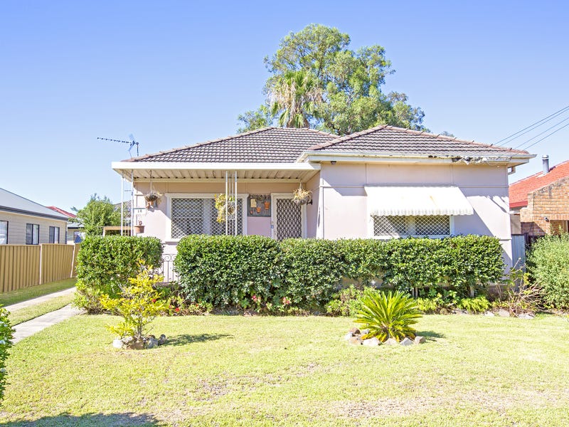 16 Rossiter Street, Smithfield, NSW 2164