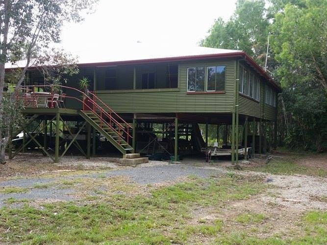 75 Cape Hillsborough Road, Seaforth, QLD 4741