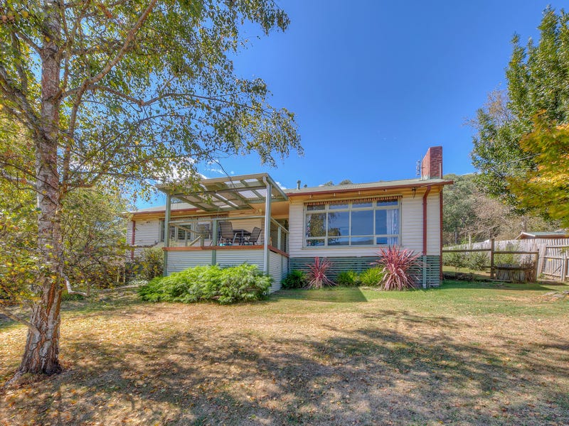 115 School Road, Wandiligong, Vic 3744 House for Sale