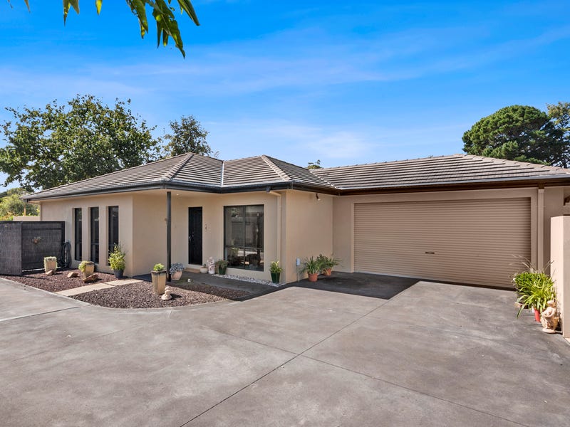 1/15 Cairns Avenue, Rosebud, VIC 3939