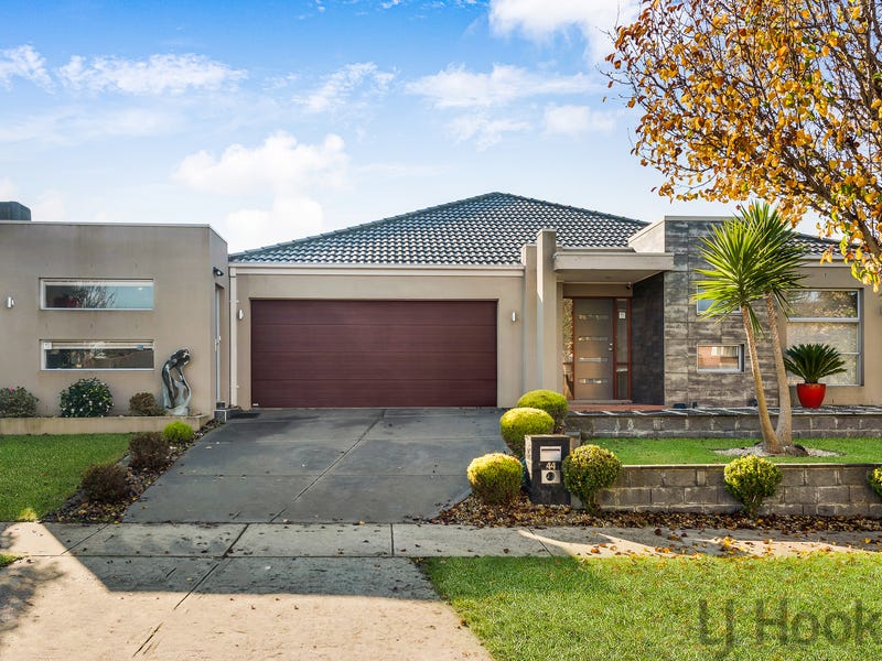 44 Montpelier Drive, Berwick, VIC 3806