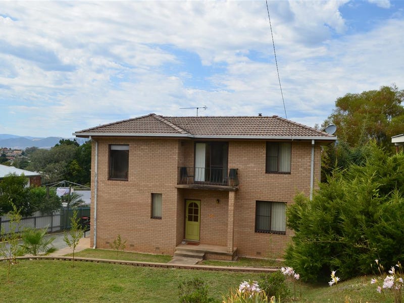 56 Howick Street, Tumut, NSW 2720 Property Details
