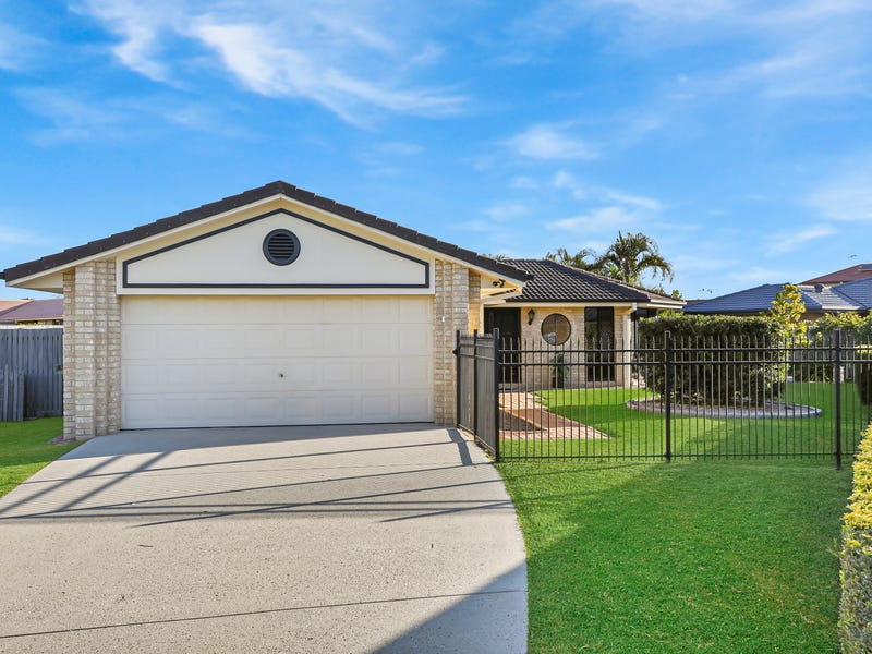 9 Mossman Way, Sandstone Point, Qld