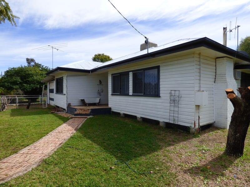 6062 Moore Street, Dirranbandi, QLD 4486