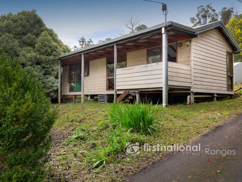 70 Woori Yallock Road, Cockatoo, Vic 3781 Property Details