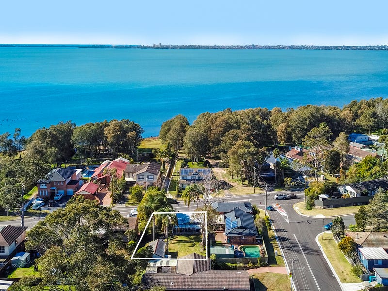 222 Lakedge Avenue, Berkeley Vale, NSW 2261 House for Sale