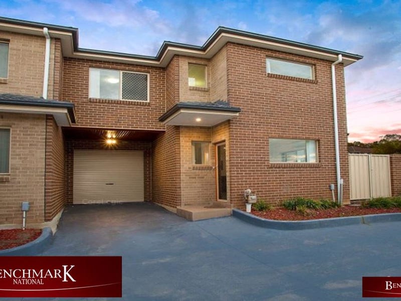 1/178 Newbridge Road, Moorebank, NSW 2170 Townhouse for Sale