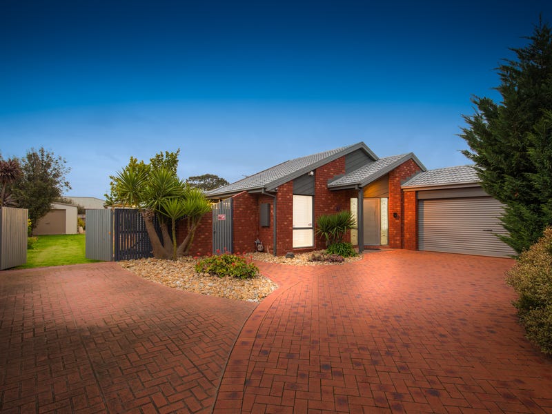 28 St Andrews Drive, Werribee, Vic 3030 Property Details