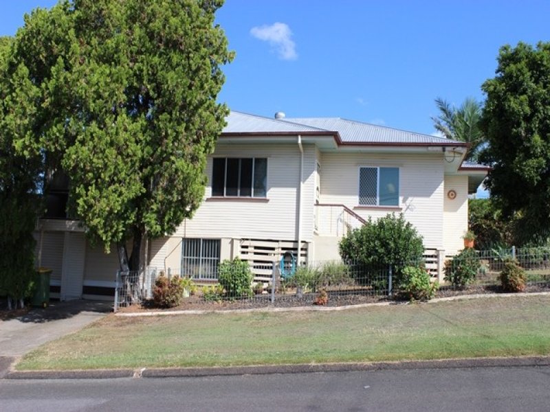 35 Hill Street, North Ipswich, QLD 4305