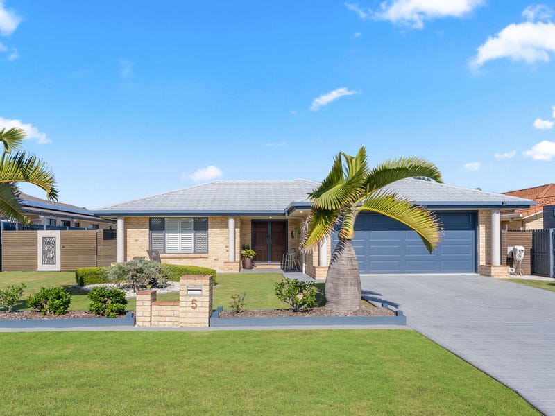 5 Twolyn Street, Urangan, Qld 4655 House for Sale