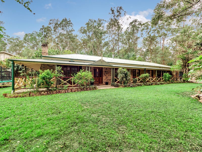 27 Cashmere Lane, Cashmere, QLD 4500