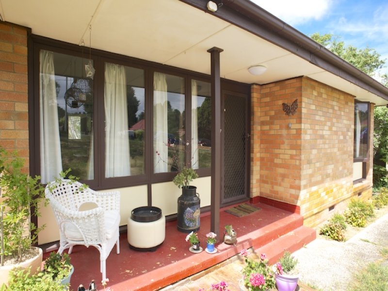 7 Waratah Street, Katoomba, NSW 2780 Property Details