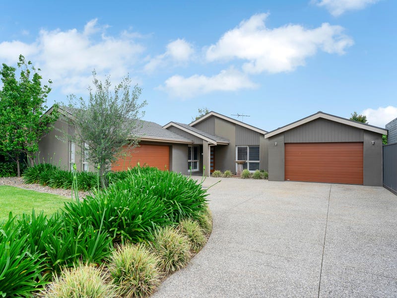 36 Montpellier Drive, Werribee, VIC 3030