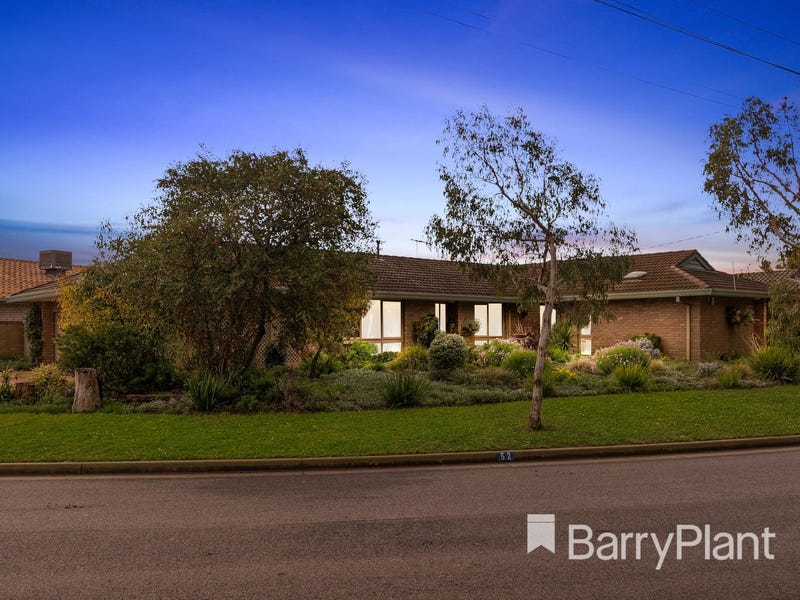 52 Golden Avenue, Werribee, Vic 3030 Property Details