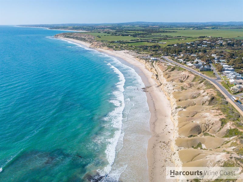 11 East Street, Port Willunga, SA 5173