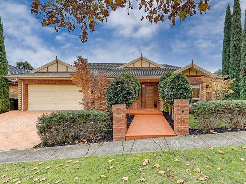 10 Grandview Boulevard, Craigieburn, Vic 3064 - Property Details