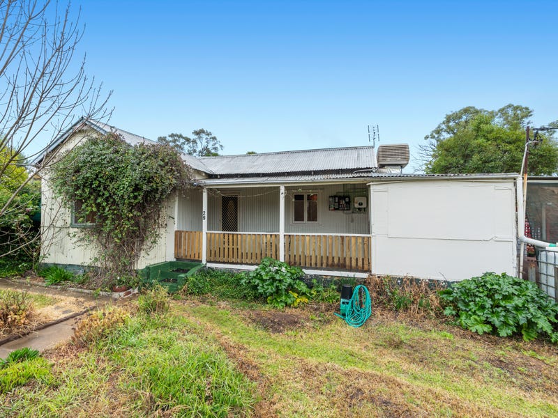 29 Ganoo Street, Yeoval, NSW 2868 House for Sale