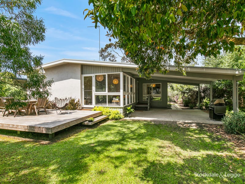 32 Lohr Avenue, Inverloch, Vic 3996 Property Details