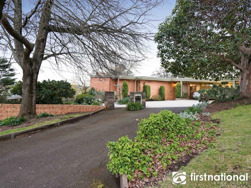 33 Wilson Street, Berwick, Vic 3806 Property Details