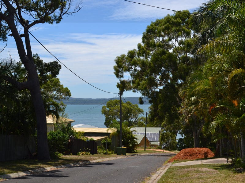 28 Oomool Street, Macleay Island, QLD 4184