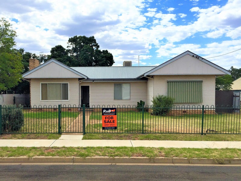41 Molesworth Street, Hillston, NSW 2675 Property Details